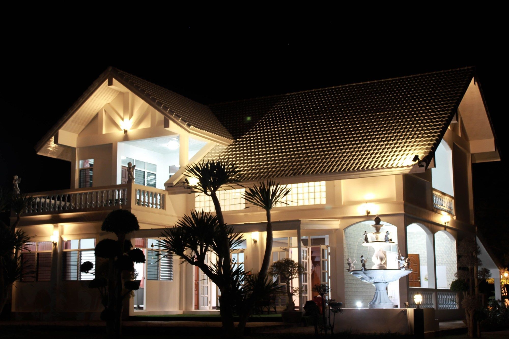 Home@Hostel Kanchanaburi Bagian luar foto