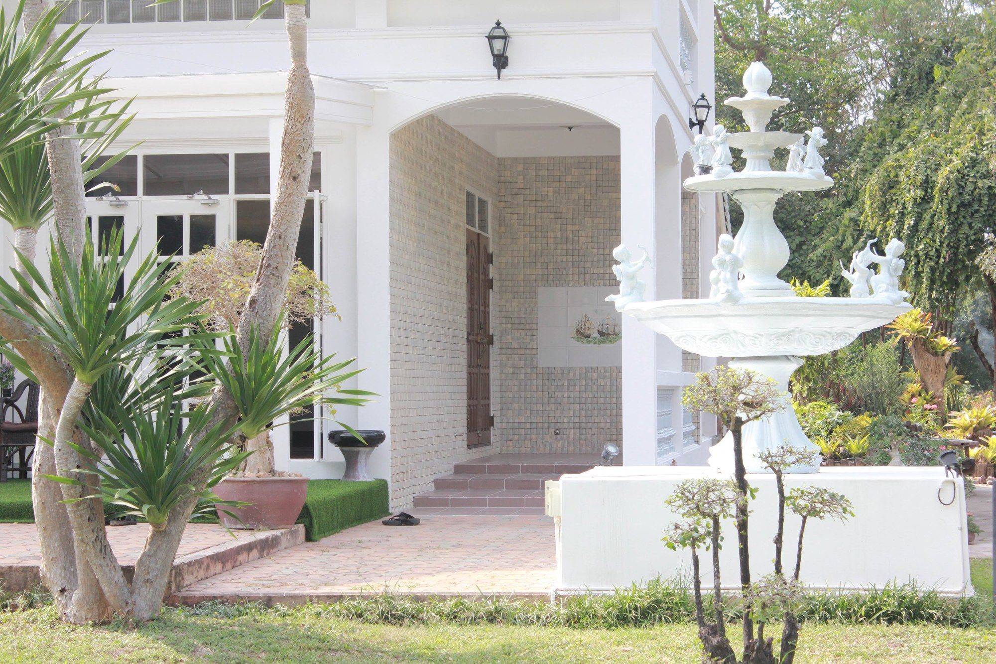 Home@Hostel Kanchanaburi Bagian luar foto